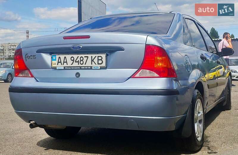 Седан Ford Focus 2004 в Киеве