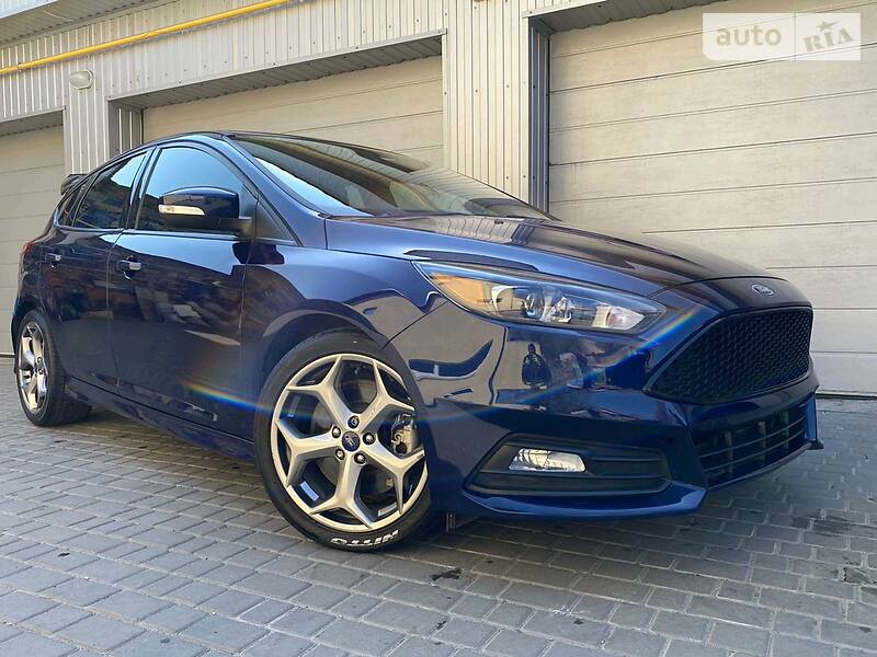 Хетчбек Ford Focus 2016 в Кременчуці