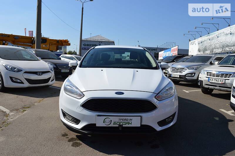 Седан Ford Focus 2015 в Києві фото 3 Седан Ford Focus 2015 в Києві