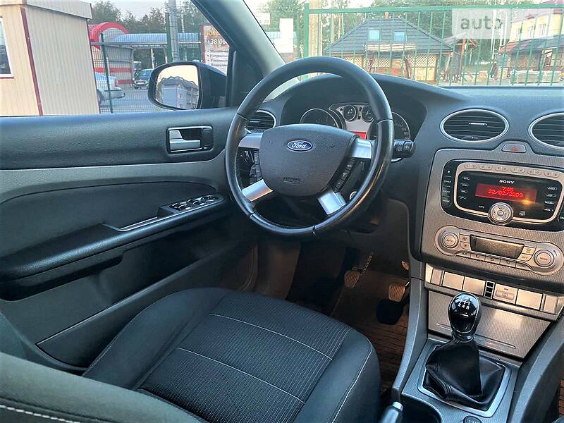 Хетчбек Ford Focus 2009 в Рівному