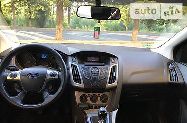 Універсал Ford Focus 2011 в 
