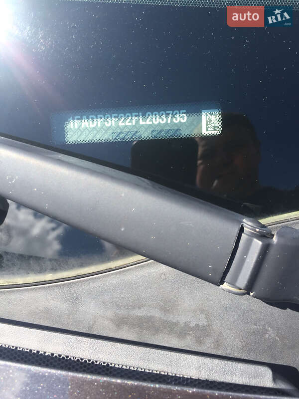 Седан Ford Focus 2014 в Киеве фото 8 Седан Ford Focus 2014 в Киеве