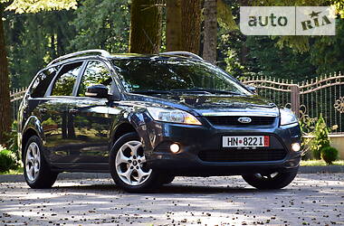 Універсал Ford Focus 2011 в 