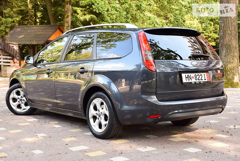 Універсал Ford Focus 2011 в Дрогобичі
