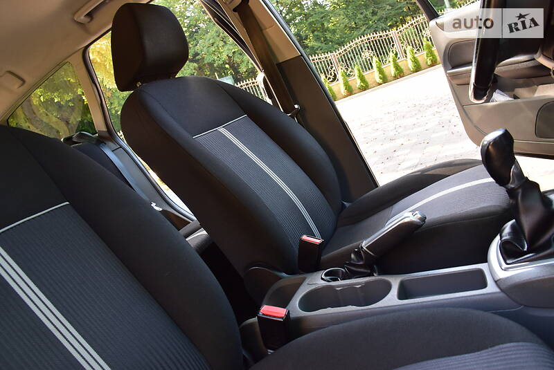 Універсал Ford Focus 2011 в Дрогобичі