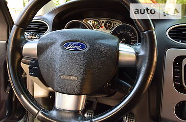 Універсал Ford Focus 2011 в 