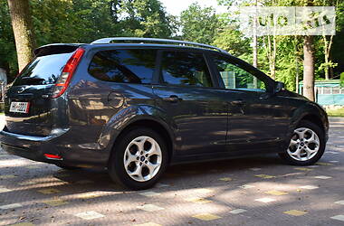 Універсал Ford Focus 2011 в 