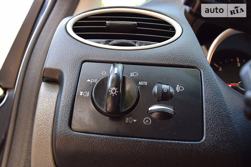 Універсал Ford Focus 2011 в Дрогобичі