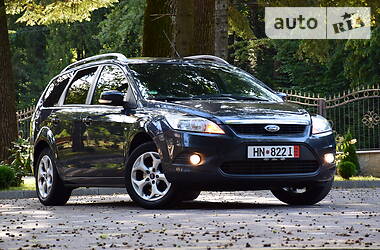 Універсал Ford Focus 2011 в 