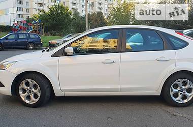 Хэтчбек Ford Focus 2011 в Киеве