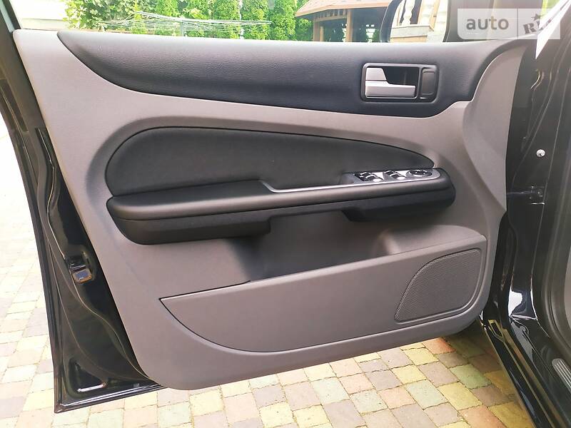 Універсал Ford Focus 2010 в Стрию