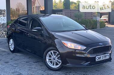 Седан Ford Focus 2015 в Стрые