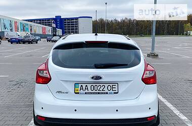 Хэтчбек Ford Focus 2011 в Киеве