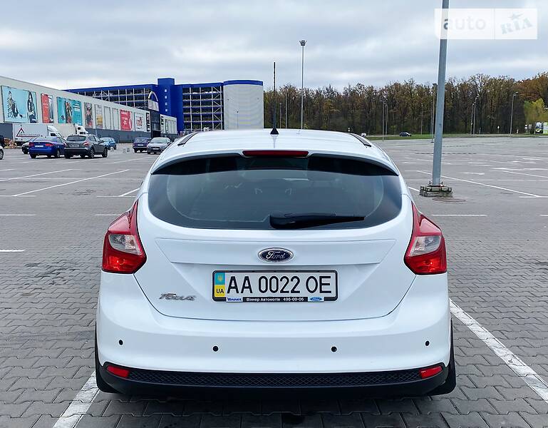 Хэтчбек Ford Focus 2011 в Киеве