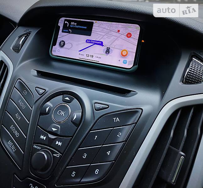 Хэтчбек Ford Focus 2011 в Киеве
