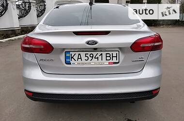 Седан Ford Focus 2016 в Киеве