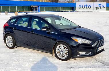 Хэтчбек Ford Focus 2015 в Киеве