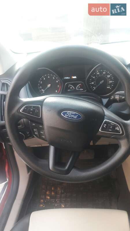 Седан Ford Focus 2015 в Киеве