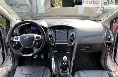 Седан Ford Focus 2013 в Сокирянах