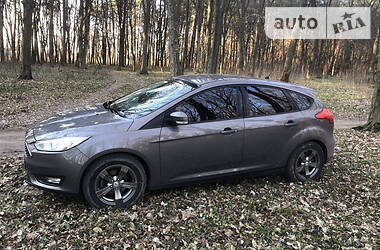 Хэтчбек Ford Focus 2015 в Хмельницком