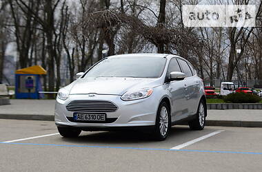 Лифтбек Ford Focus 2012 в Днепре