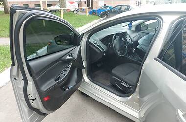 Седан Ford Focus 2015 в 