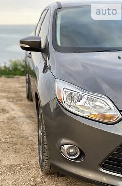 Хетчбек Ford Focus 2014 в Одесі