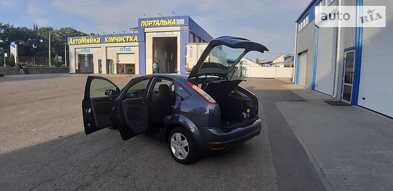 Хэтчбек Ford Focus 2008 в Белой Церкви