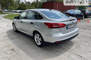 Седан Ford Focus 2016 в 