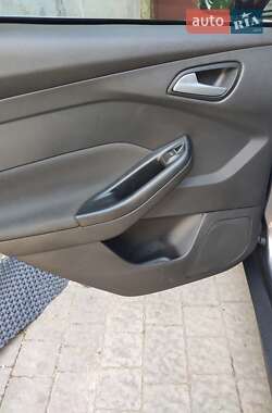 Универсал Ford Focus 2013 в 