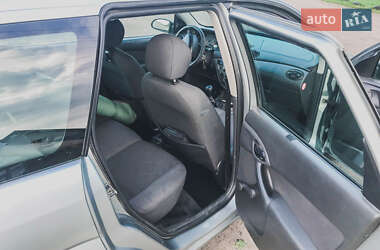 Универсал Ford Focus 2003 в 