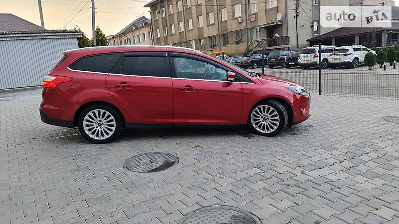 Универсал Ford Focus 2011 в Черновцах