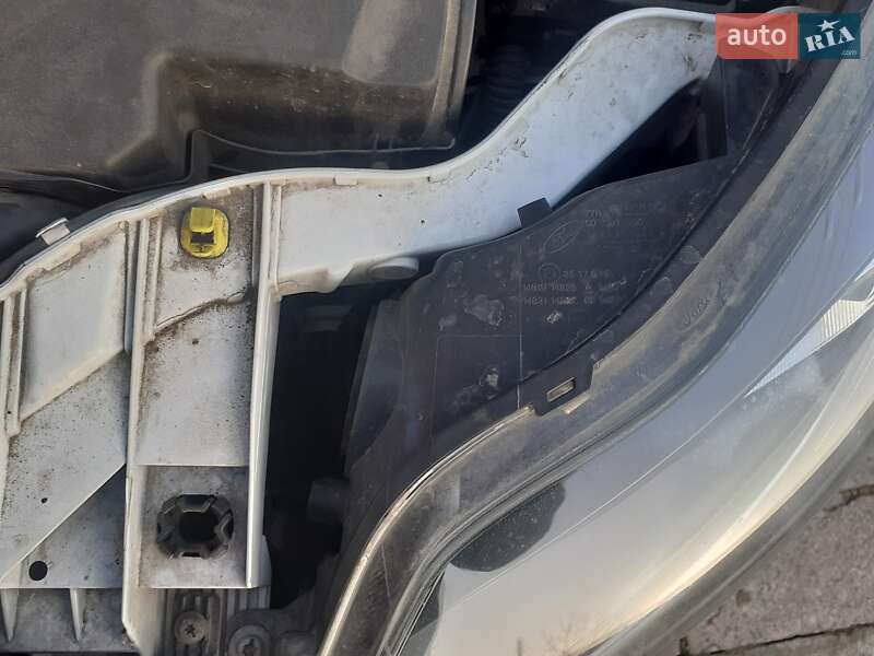 Хэтчбек Ford Focus 2013 в Казатине