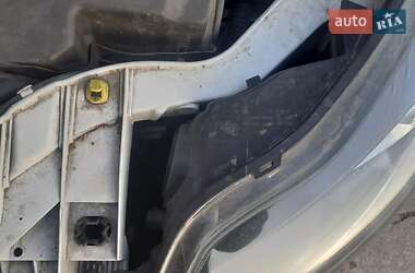 Хэтчбек Ford Focus 2013 в 
