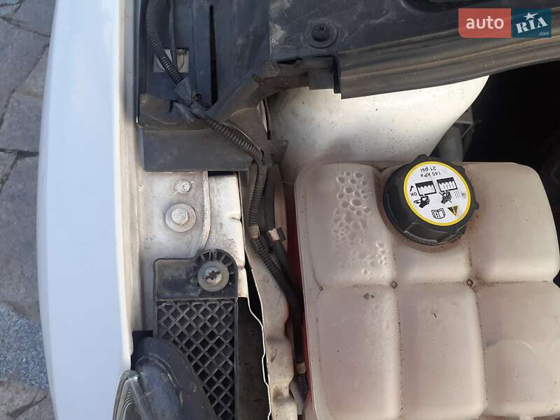 Хэтчбек Ford Focus 2013 в Казатине