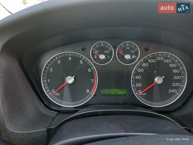 Універсал Ford Focus 2006 в Василькові