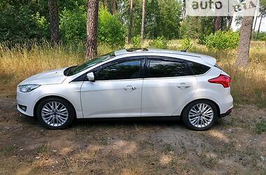 Хэтчбек Ford Focus 2016 в 