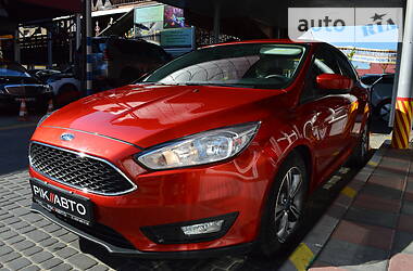 Седан Ford Focus 2018 в 