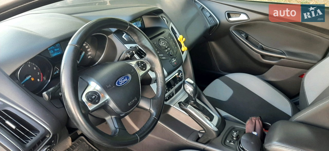 2011 Ford Focus - мініатюра 10