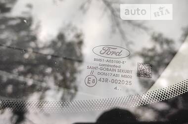 Хетчбек Ford Focus 2015 в Кам'янському