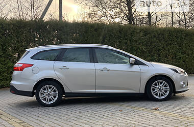 Универсал Ford Focus 2014 в 