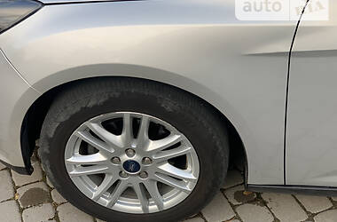 Универсал Ford Focus 2014 в 