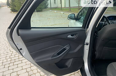 Универсал Ford Focus 2014 в 
