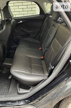Хэтчбек Ford Focus 2016 в 
