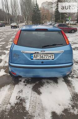 Хэтчбек Ford Focus 2002 в Запорожье