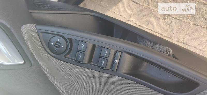 Хэтчбек Ford Focus 2014 в Запорожье