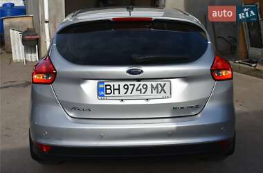 Хэтчбек Ford Focus 2016 в Одессе