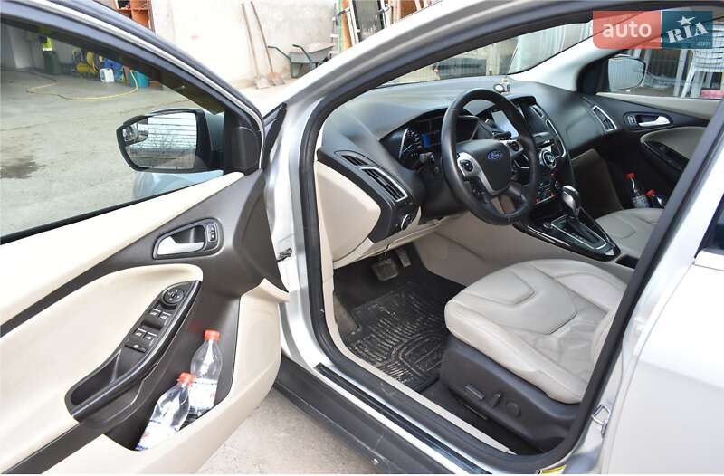 Хэтчбек Ford Focus 2016 в Одессе