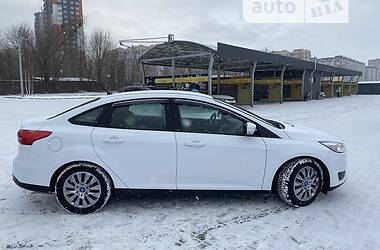 Седан Ford Focus 2017 в Ладыжине