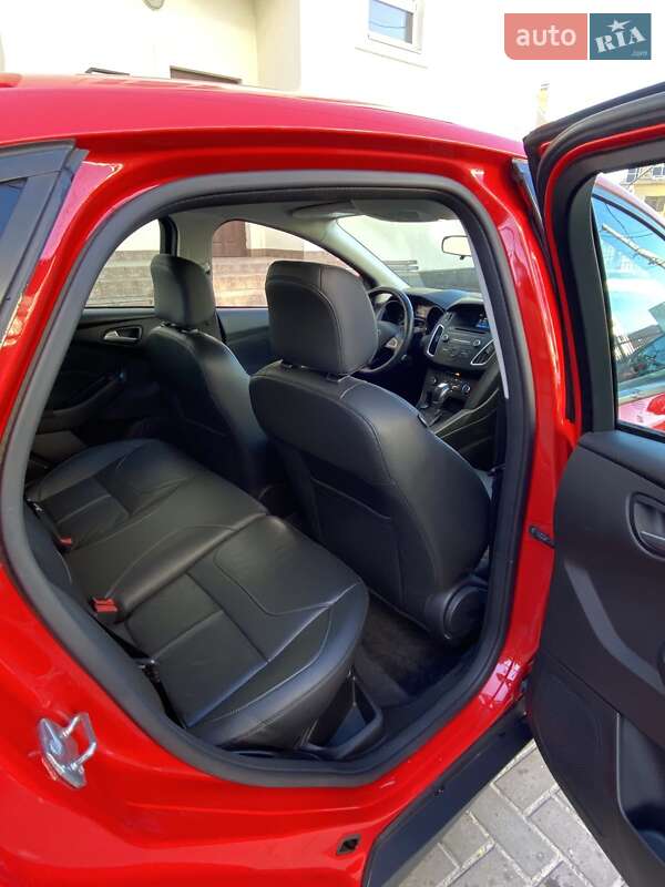 Седан Ford Focus 2016 в Киеве